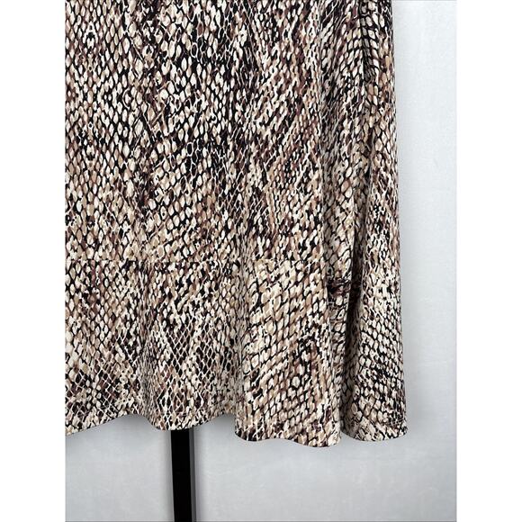 Susan Graver Liquid Knit Button Front Top Women’s 3X Brown Snake Print Stretch - Picture 9 of 10